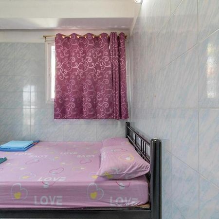New Central Guesthouse Bangkok Exterior photo
